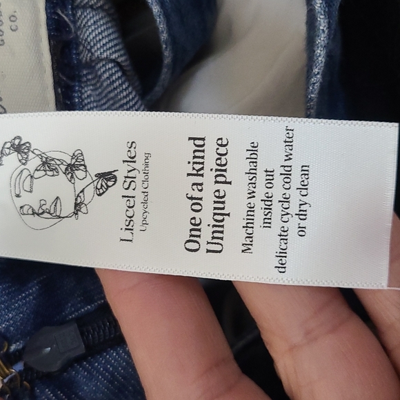 Universal Threads Denim Shortalls Overalls Size Small Light Blue Love Sequins - Picture 6 of 7